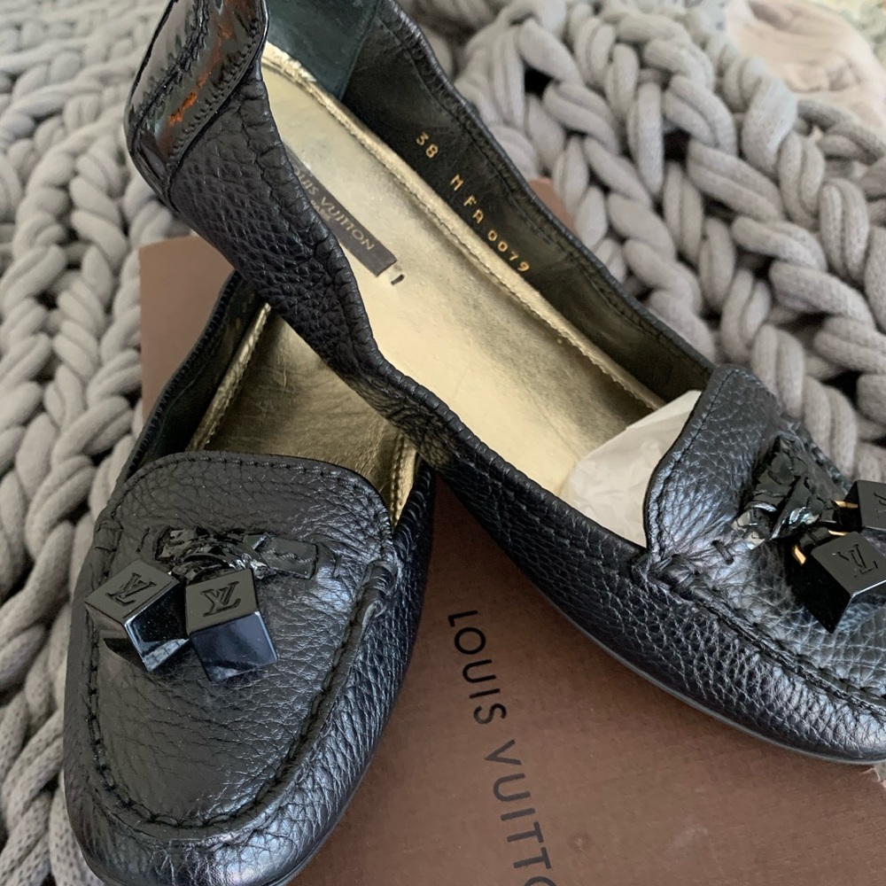 Louis Vuitton flats